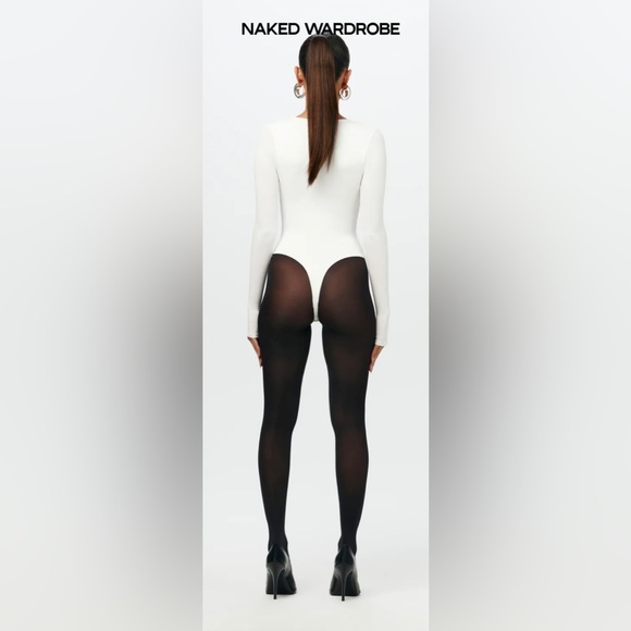 Naked Wardrobe NWT NW V-Neck Long Sleeve Bodysuit in White - Picture 7 of 11